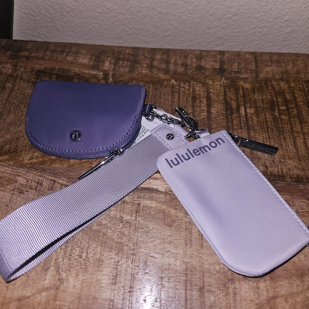 lululemon athletica Lavender Card Holder Keychain - Picture 2 of 3